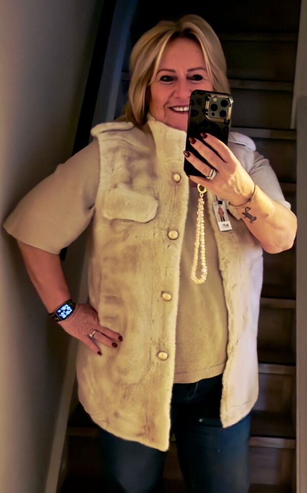 Fake fur gilet
